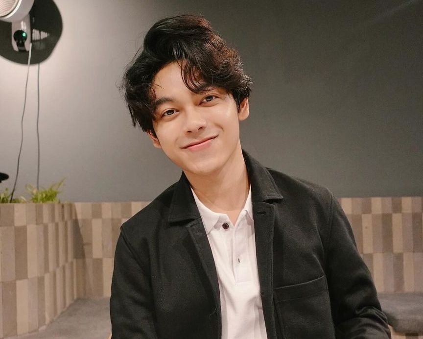 Update! Gus Zizan Kepergok Ngemis Minta Ampun pada Luna, Usai Video Ciuman dengan Zoe Levana Tersebar