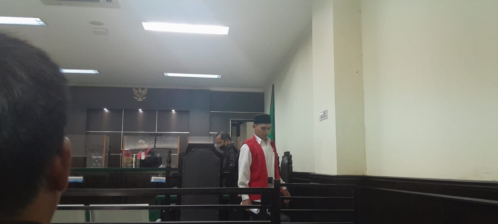 Didakwa Pembunuhan Berencana, Pasangan Sejenis Pelaku Pembunuhan di Pantai Lagundi Anyer Dituntut 16 Tahun Penjara