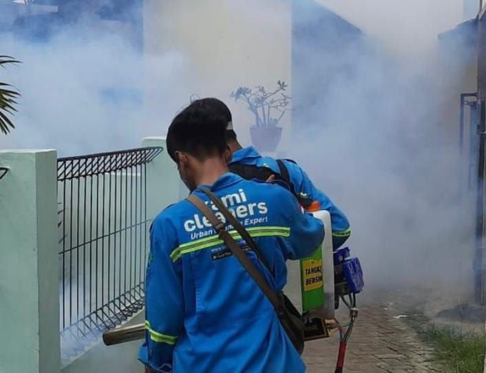 Kasus DBD di Banten Maningkat, Permintaan Kebersihan dan Fooging Kami Cleaners Naik 3 Kasus DBD di Banten Maningkat, Permintaan Kebersihan dan Fooging Kami Cleaners Naik