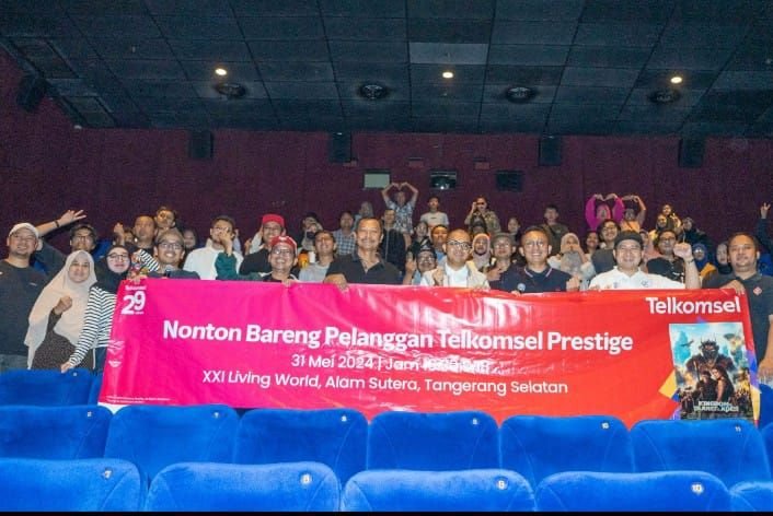 Telkomsel Nobar Serentak Bareng Pelanggan Setia di Banten 7 Telkomsel Nobar Serentak Bareng Pelanggan Setia di Banten
