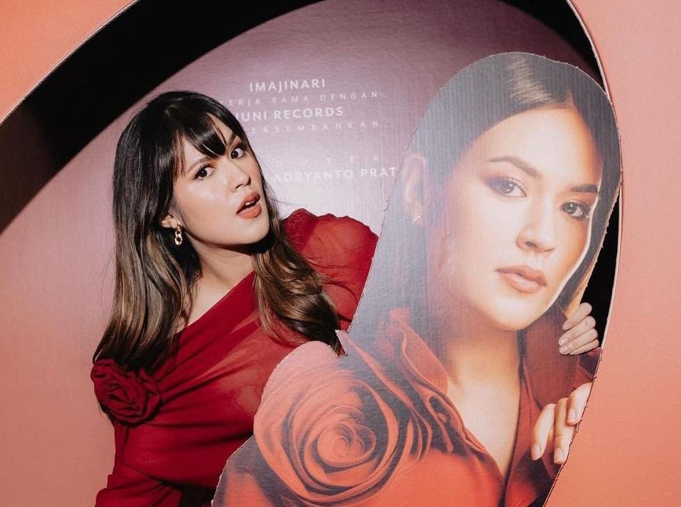 Harga Tiket Nonton Film Dokumenter Harta Tahta Raisa di Bioskop Jakarta, Advance Ticket Sales