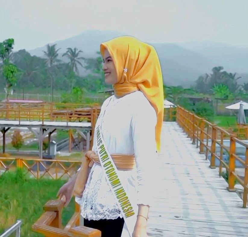 Jadi Perwakilan Kabupaten Serang, Luqyana Anjaryava Masuk di 15 Besar Audisi Putri Otonomi Indonesia 1 Jadi Perwakilan Kabupaten Serang, Luqyana Anjaryava Masuk di 15 Besar Audisi Putri Otonomi Indonesia