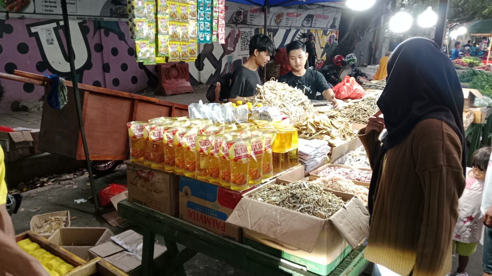 Minyakkita di Lebak Langka, Harga Langsung Melonjak Tak Ngotak