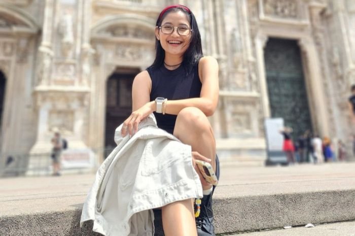 Bikin Haru! Usai Diselingkuhi Heri Horeh, Riyuka Bunga: Aku Bukan Kacang yang Lupa Kulitnya 8 Bikin Haru! Usai Diselingkuhi Heri Horeh, Riyuka Bunga: Aku Bukan Kacang yang Lupa Kulitnya