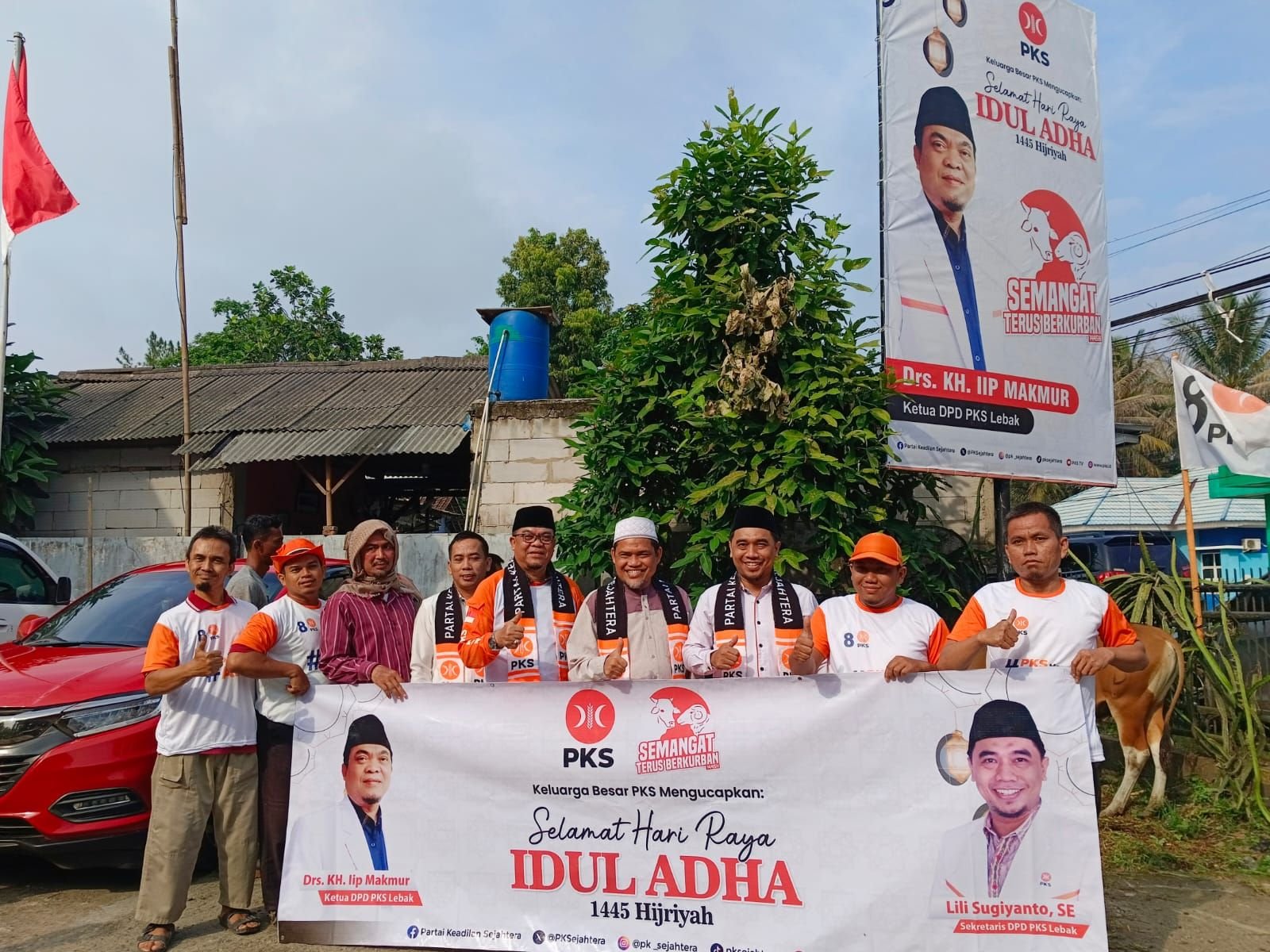 PKS Lebak Sembelih 3 Sapi, Tebar 600 Paket Daging Kurban Kepada Masyarakat