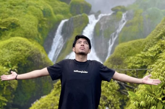 Siapa Monti Sibolang? TikToker yang Terseret Kontroversi Vilmei dan Rumsyah Baduy 2 Siapa Monti Sibolang? TikToker yang Terseret Kontroversi Vilmei dan Rumsyah Baduy