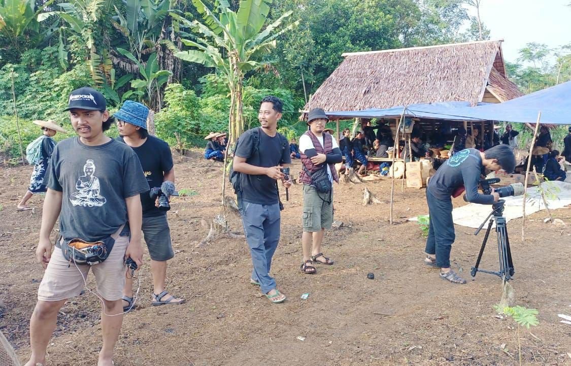 Tak Sampai Rp 20 Juta, Produksi Film Lima Pare yang Mendunia Cuma Habiskan Biaya Segini 1 Tak Sampai Rp 20 Juta, Produksi Film Lima Pare yang Mendunia Cuma Habiskan Biaya Segini