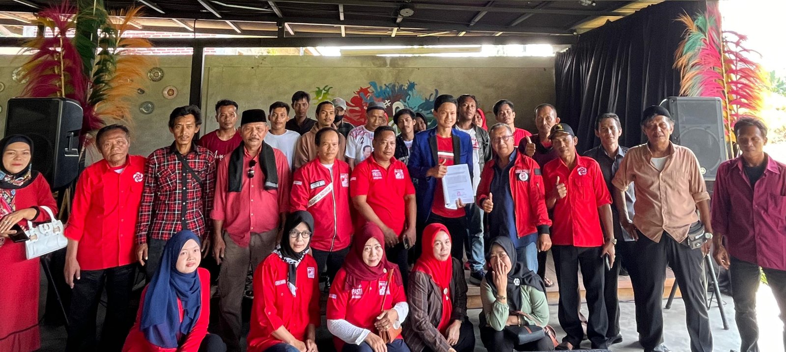 Anak Buah Kaesang Deklarasi Dukung Iing di Pilkada Pandeglang 7 Anak Buah Kaesang Deklarasi Dukung Iing di Pilkada Pandeglang