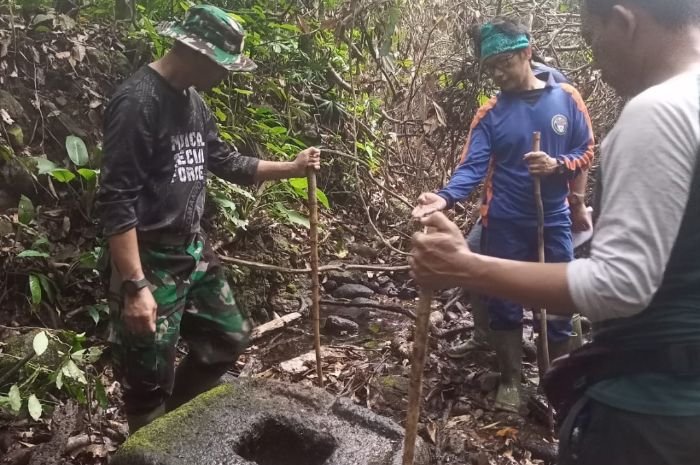 Arca yang Ditemukan di Gunung Payung Terkait Kerajaan Apa? Balai TNUK Beri Jawaban 2 Arca yang Ditemukan di Gunung Payung Terkait Kerajaan Apa? Balai TNUK Beri Jawaban