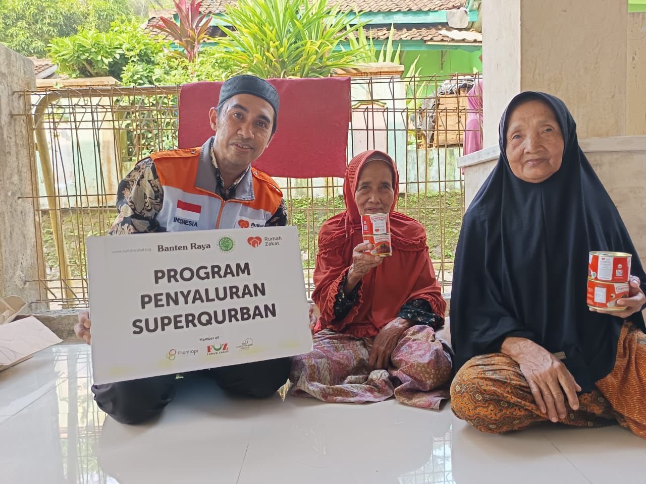 Rumah Zakat Bersama Banten Raya Distribusikan Superqurban untuk Masyarakat Wilayah Minim Pequrban 7 Rumah Zakat Bersama Banten Raya Distribusikan Superqurban untuk Masyarakat Wilayah Minim Pequrban
