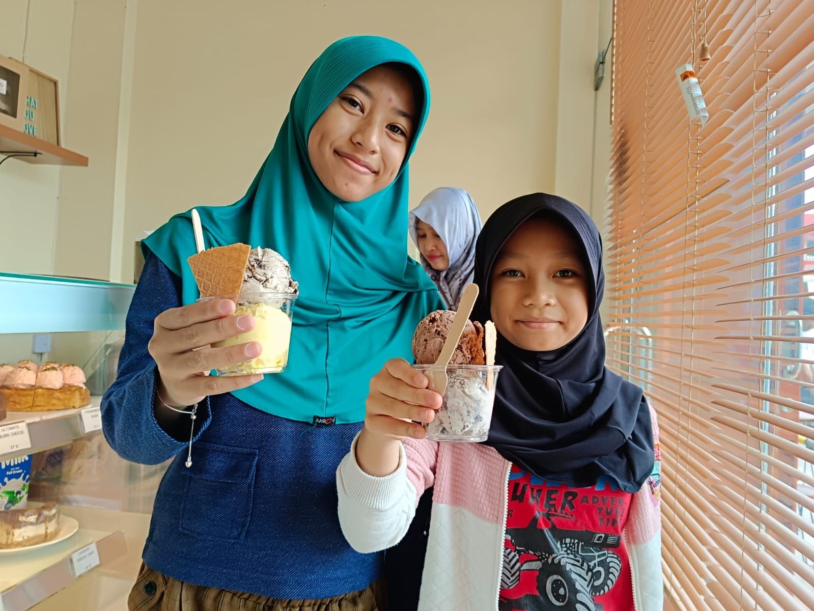 Cake and Sweet By Rifa Maurice Jadi Incaran Anak-anak Pecinta Ice Cream 1 Cake and Sweet By Rifa Maurice Jadi Incaran Anak-anak Pecinta Ice Cream