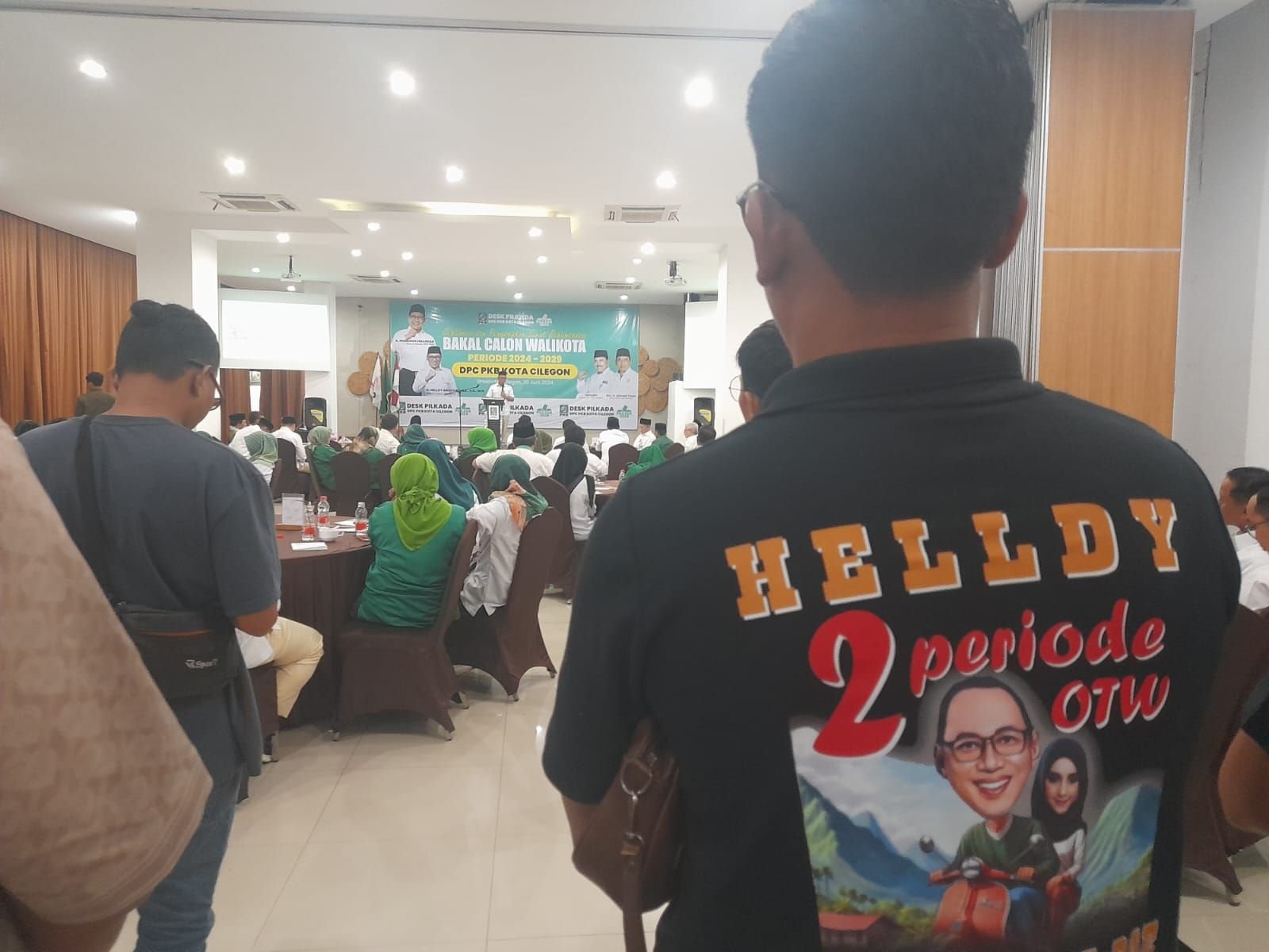 Pengamat Sebut Wakil Helldy dari Birokrasi Bakal Memudahkan Pemerintahan, Asalkan... 9 Pengamat Sebut Wakil Helldy dari Birokrasi Bakal Memudahkan Pemerintahan, Asalkan...