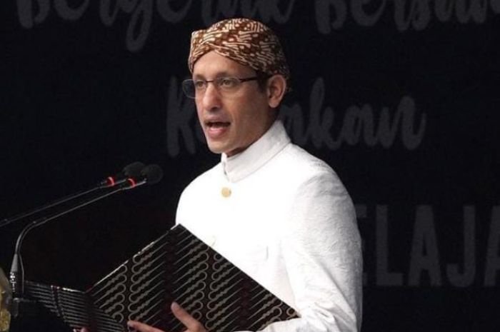 Ulang Tahun Hari Ini, Berikut Profil Nadiem Makarim yang Ternyata Lahir di Negara Tetangga 1 Kejagung Segera Garap Nadiem Makarim, Dugaan Korupsi Program Digitalisi Pendidikan Rp9 Triliun Naik ke Penyidikan