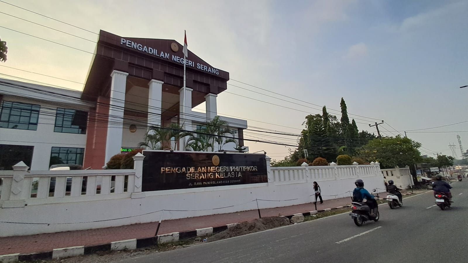 Hadapi Dakwaan UU ITE, Mahasiswa Pekanbaru Didakwa Jual Video Asusila Mahasiswi Serang 2 Hadapi Dakwaan UU ITE, Mahasiswa Pekanbaru Didakwa Jual Video Asusila Mahasiswi Serang