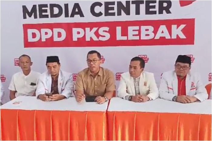 Koalisi PKS dan PSI Targetkan Suara Sanuji-Fajar Menang Telak di Pilkada Kabupaten Lebak 10 Koalisi PKS dan PSI Targetkan Suara Sanuji-Fajar Menang Telak di Pilkada Kabupaten Lebak