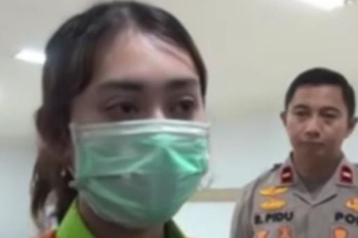 Mahasiswi di Gorontalo Tega Gelapkan 11 Laptop untuk Mantan Kekasih 1 Mahasiswi di Gorontalo Tega Gelapkan 11 Laptop untuk Mantan Kekasih