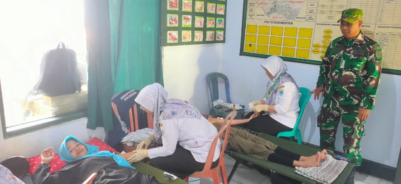 Bukan Cuma Bangun Insfrastruktur, Satgas TMMD Kodim 0601 Pandeglang Buka Pelayanan KB Gratis 9 Bukan Cuma Bangun Insfrastruktur, Satgas TMMD Kodim 0601 Pandeglang Buka Pelayanan KB Gratis