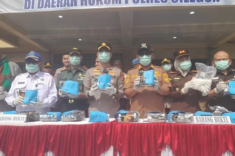 Barbuk Sabu Berpotensi Diselewengkan Anggota, Jadi Alasan Kapolres Musnahkan Sabu Seberat 30 Kg 6 Barbuk Sabu Berpotensi Diselewengkan Anggota, Jadi Alasan Kapolres Musnahkan Sabu Seberat 30 Kg