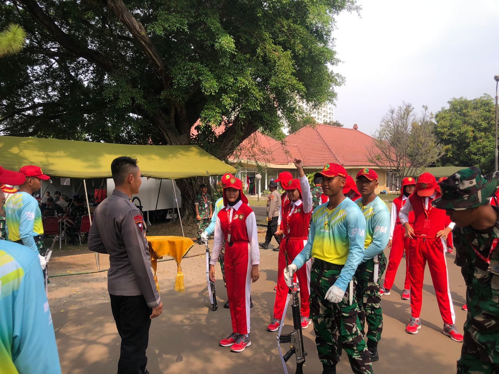 Calon Paskibraka dari 38 Provinsi Mulai Jalani Latihan di Cibubur 5 Calon Paskibraka dari 38 Provinsi Mulai Jalani Latihan di Cibubur