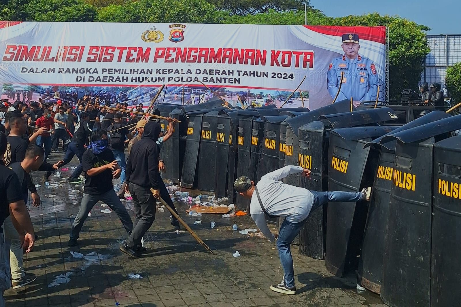 Pj Gubernur Ajak Semua Pihak Jaga Kondusifitas dan Stabilitas Daerah 7 Pj Gubernur Ajak Semua Pihak Jaga Kondusifitas dan Stabilitas Daerah