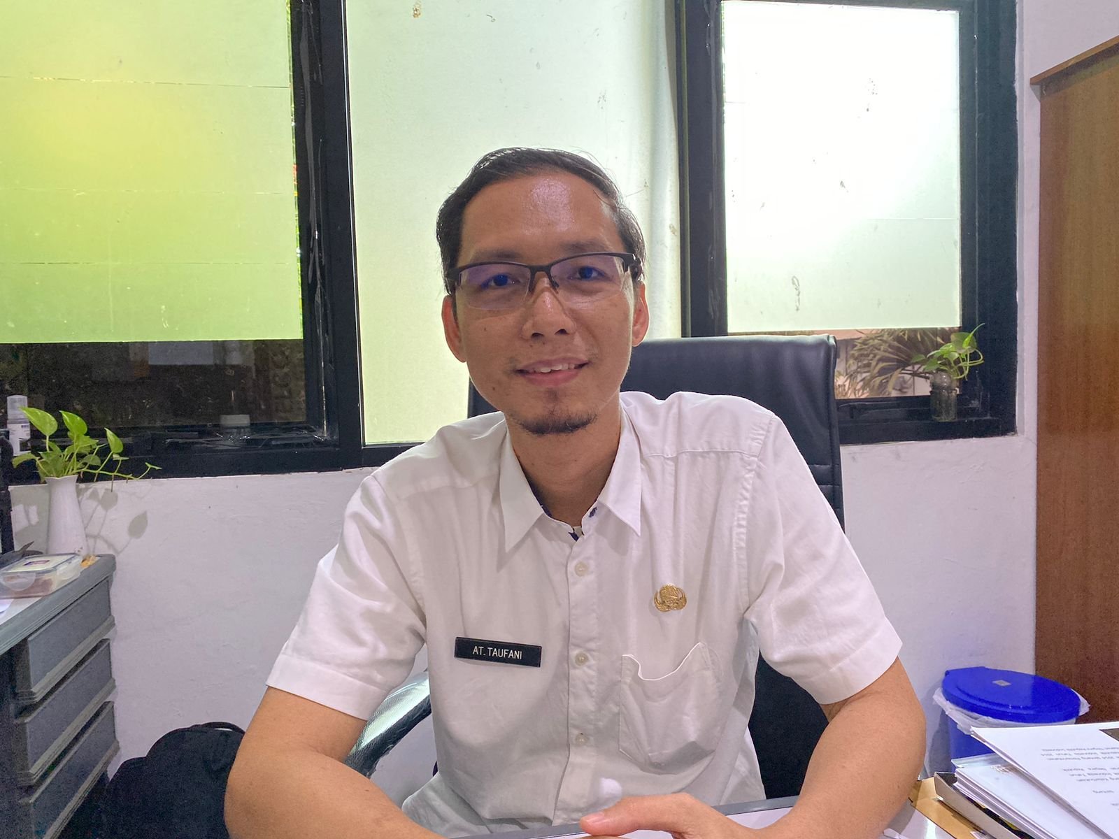 Peminat Kerja Tinggi, 4.937 Orang di Kota Cilegon Ajukan Pembuatan Kartu AK1 4 Peminat Kerja Tinggi, 4.937 Orang di Kota Cilegon Ajukan Pembuatan Kartu AK1