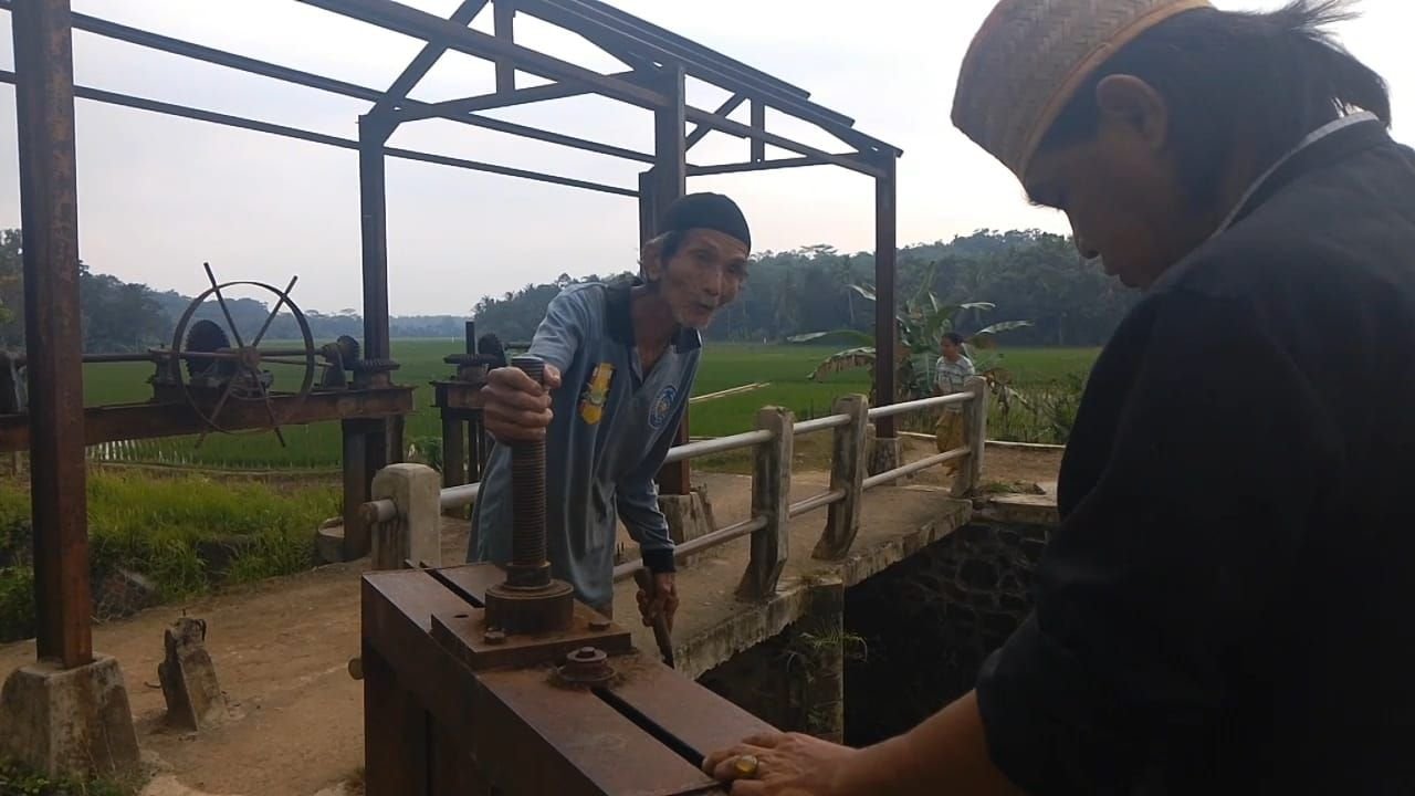 Sudah Ada Sejak Zaman Belanda, Bendungan Irigasi Bersejarah di Lebak Kini Malah Terbengkalai 10 Sudah Ada Sejak Zaman Belanda, Bendungan Irigasi Bersejarah di Lebak Kini Malah Terbengkalai