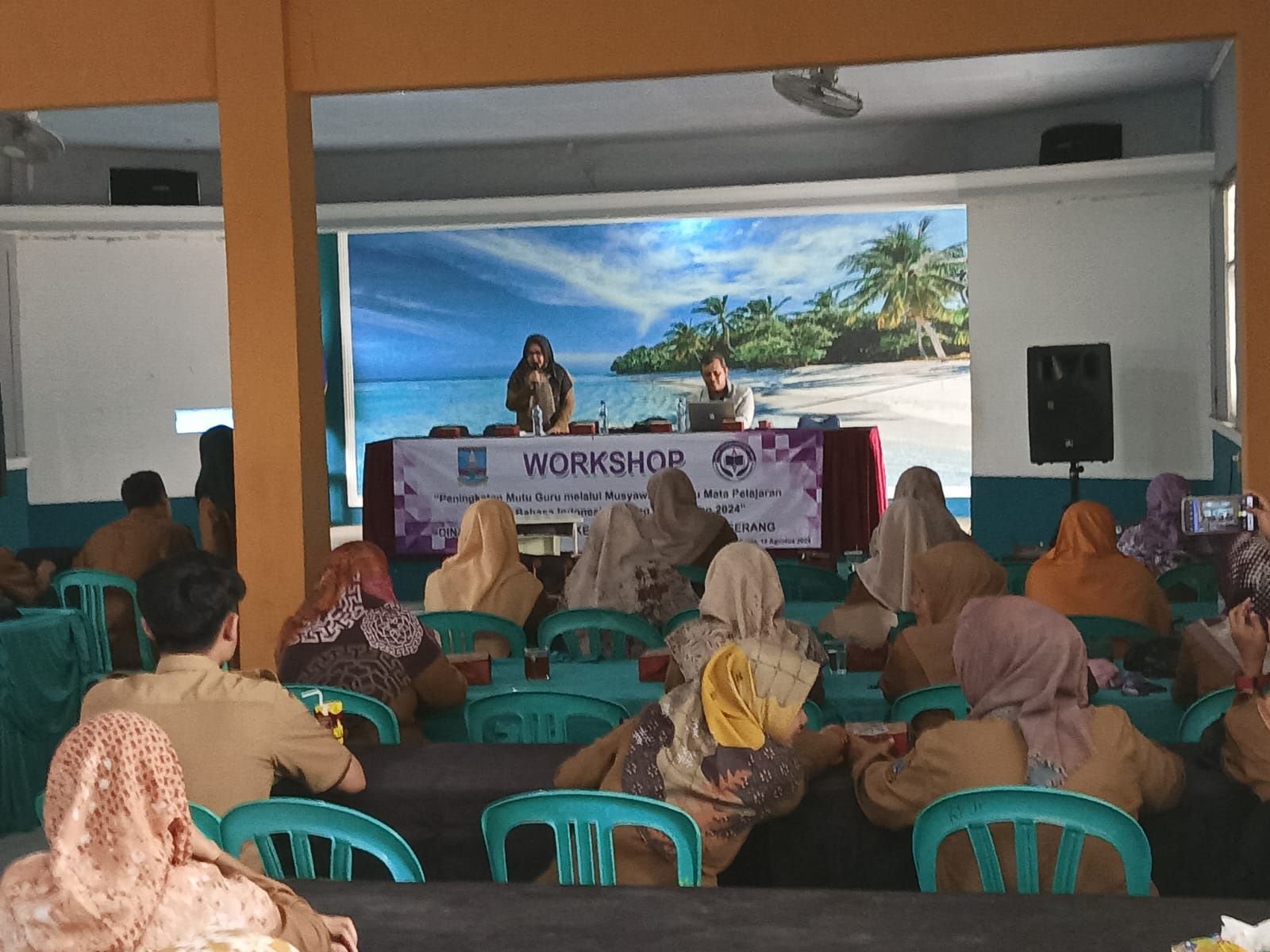 Literasi di Kabupaten Serang Masih Rendah, Dindikbud Gelar Pelatihan untuk Guru SMPN 8 Literasi di Kabupaten Serang Masih Rendah, Dindikbud Gelar Pelatihan untuk Guru SMPN