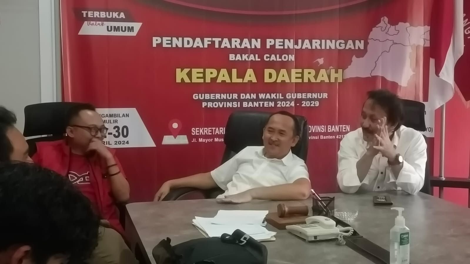 Ade Sumardi Bantah Mundur dari Pencalonannya di Pilgub Banten 2024 1 Ade Sumardi Bantah Mundur dari Pencalonannya di Pilgub Banten 2024