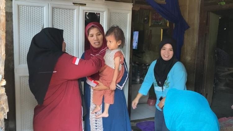 Kelompok 72 KKM Uniba Bantu Program Stunting di Lebak 1 Kelompok 72 KKM Uniba Bantu Program Stunting di Lebak