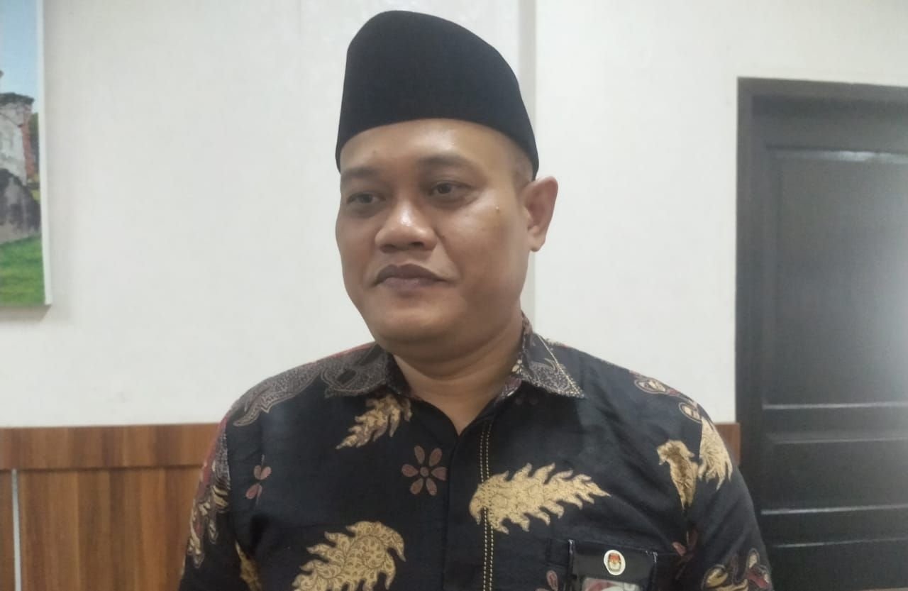 Ria-Subadri dan Budi-Agis Daftar Pertama, Syafrudin-Heriyanto Pilih Terakhir 1 Ria-Subadri dan Budi-Agis Daftar Pertama, Syafrudin-Heriyanto Pilih Terakhir