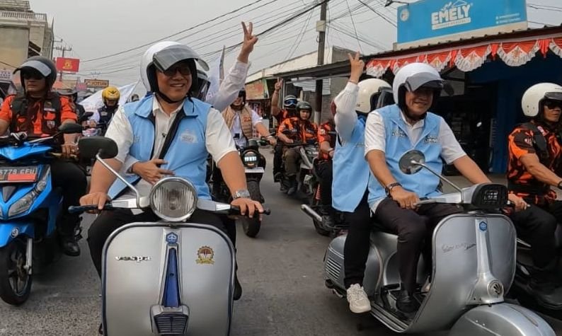 Helldy Siap Gaspol Usai Pendaftaran, Kejar Kemenangan 50 Persen Suara di Pilkada 3 Helldy Siap Gaspol Usai Pendaftaran, Kejar Kemenangan 50 Persen Suara di Pilkada