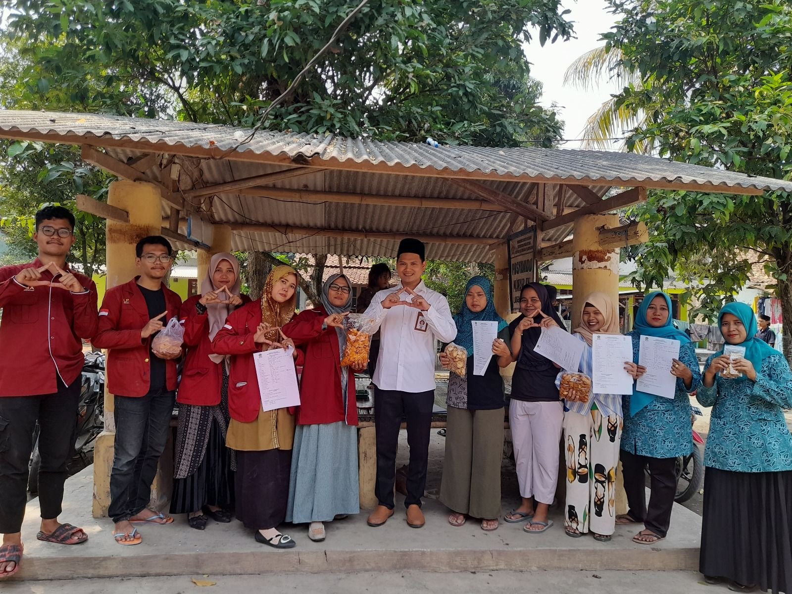 Kelompok 03 KKM Uniba Bantu Bikin NIB 7 Kelompok 03 KKM Uniba Bantu Bikin NIB