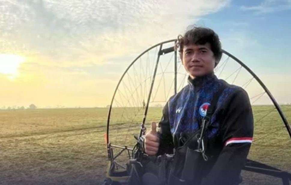 Luar Biasa! Atlet Asal Banten Ini Raih Emas Perdana di Cabang Olahraga Paramotor PON Aceh Sumut 7 Luar Biasa! Atlet Asal Banten Ini Raih Emas Perdana di Cabang Olahraga Paramotor PON Aceh Sumut