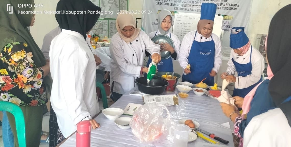 LKP Ayu Sukses Selenggarakan Program PKW 2024 Bidang Pastry dan Bakery 1 LKP Ayu Sukses Selenggarakan Program PKW 2024 Bidang Pastry dan Bakery