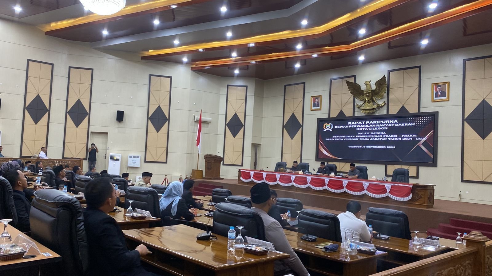 Paripurna DPRD Kota Cilegon Bentuk 7 Fraksi, Nakhoda Wajah Baru Mendominasi