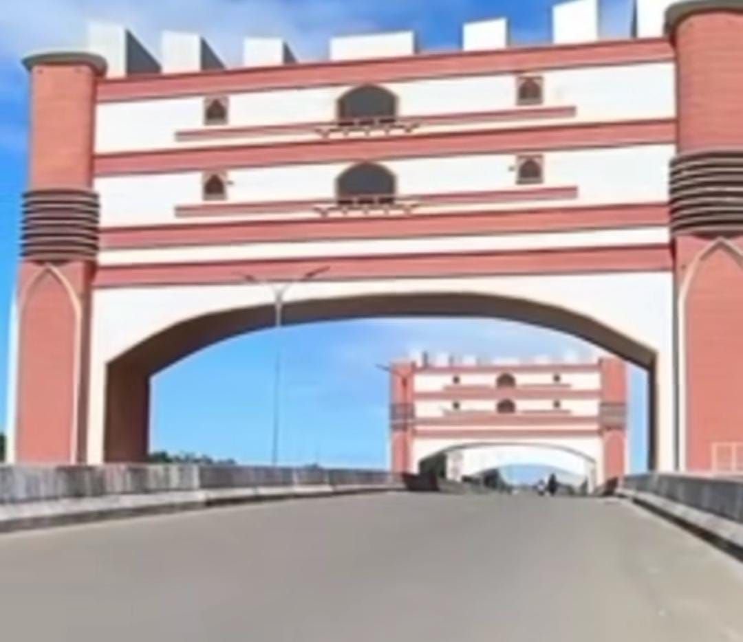 Setelah Viral Gerbang Kendari-Toronipa yang Berlubang, Polda Sultra Akan Selidiki 3 Setelah Viral Gerbang Kendari-Toronipa yang Berlubang, Polda Sultra Akan Selidiki