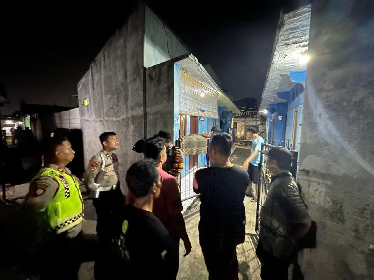 Semua Karena Miras! Seorang Paman di Kota Serang Didakwa Membunuh Ponakan 1 Semua Karena Miras! Seorang Paman di Kota Serang Didakwa Membunuh Ponakan