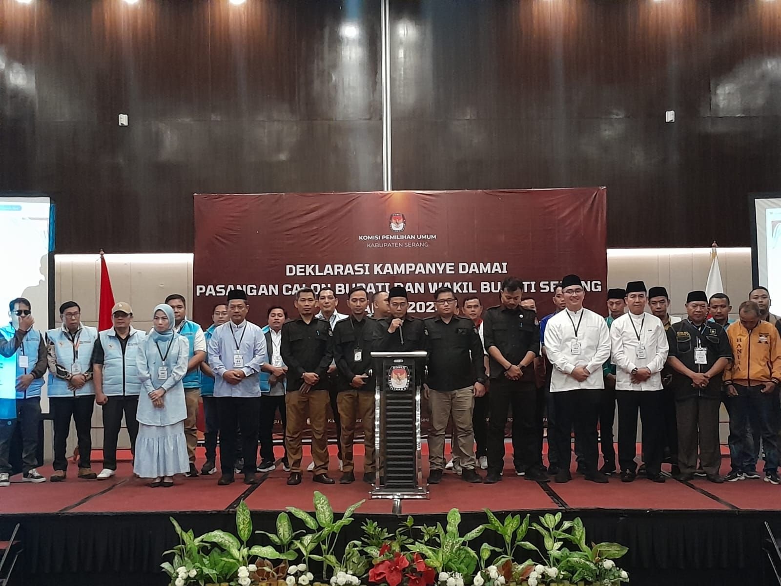 Kampanya Damai Bukan Hanya Slogan, Andika-Nanang dan Zakiyah-Najib Janji Jaga Kondusivitas