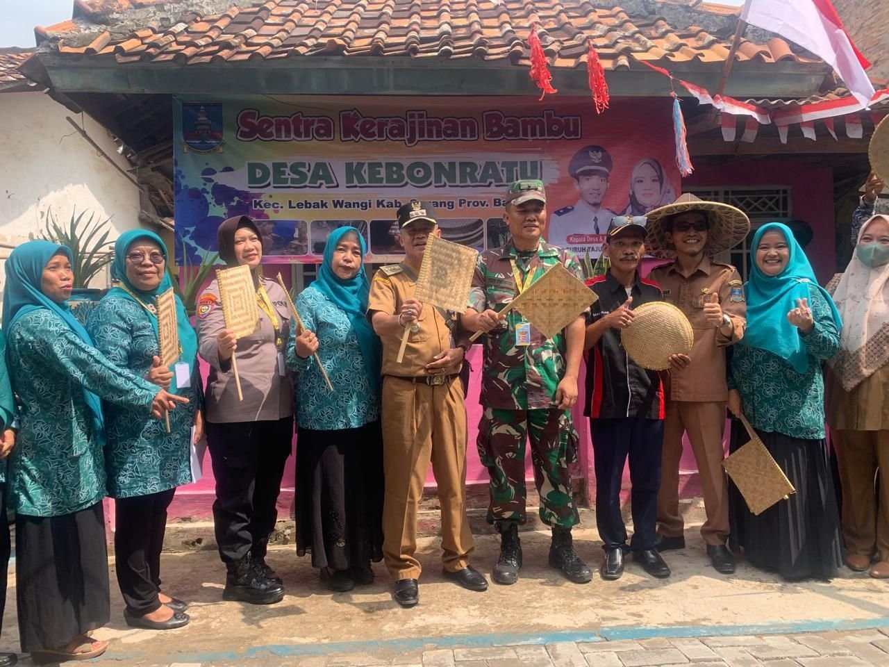 Pemdes Kebonratu Kabupaten Serang Dorong Program Satu Rumah Satu UMKM 1 Pemdes Kebonratu Kabupaten Serang Dorong Program Satu Rumah Satu UMKM