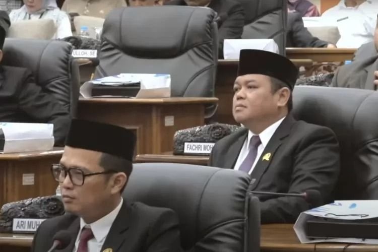 Pekan Ini AKD Tuntas, Proses Lobi Antar Fraksi Abaikan Variabel Partai Koalisi Pilkada