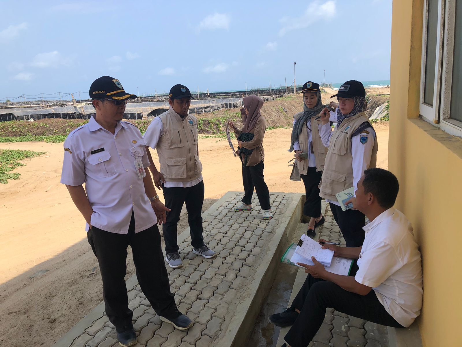 Satgas Bapenda Kabupaten Pandeglang Sidak Tambak Udang Untuk Gali Pendapatan, Target PAD Memble? 1 Satgas Bapenda Kabupaten Pandeglang Sidak Tambak Udang Untuk Gali Pendapatan, Target PAD Memble?