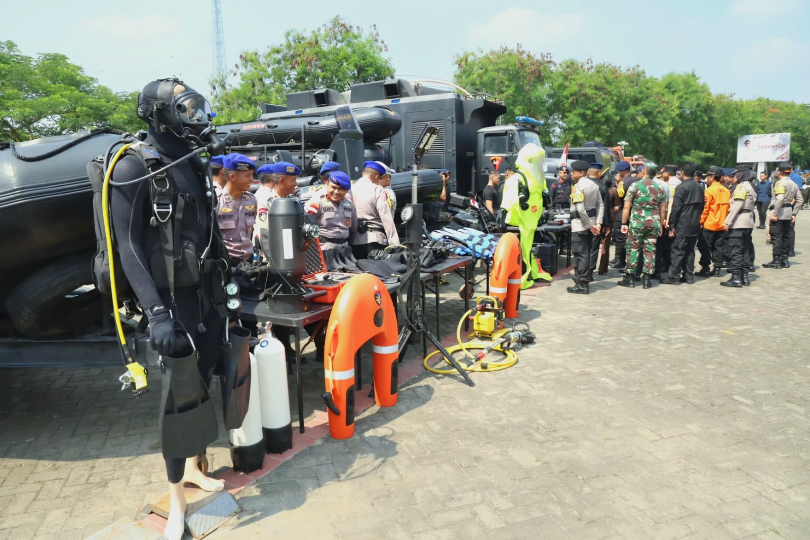 Antisipasi Dampak Bencana, Al Muktabar Minta Warga Banten Peka Baca Tanda-tanda Alam 1 Antisipasi Dampak Bencana, Al Muktabar Minta Warga Banten Peka Baca Tanda-tanda Alam