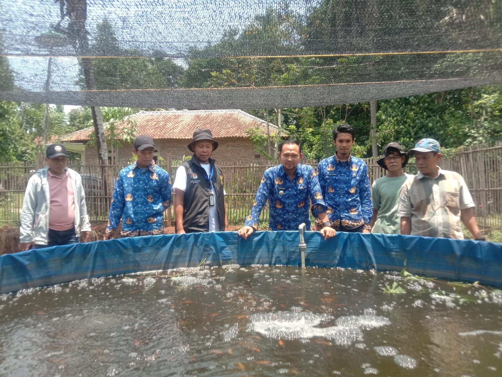 Manfaatkan Tanah Bengkok, Pemdes Sukadalem Budidayakan Ikan Nila 1 Manfaatkan Tanah Bengkok, Pemdes Sukadalem Budidayakan Ikan Nila