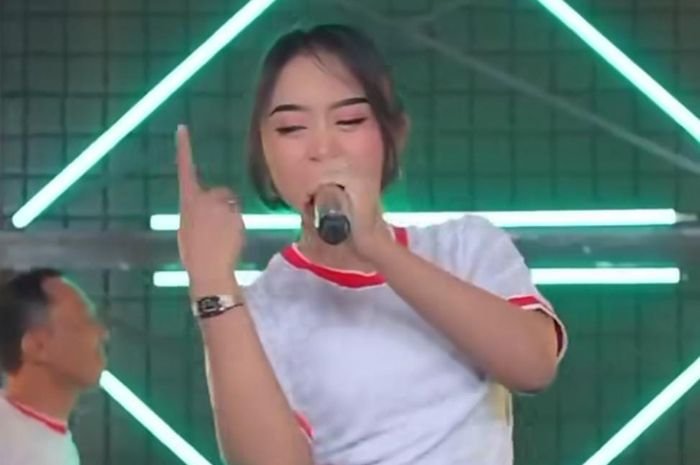 Heboh! Luluk Darara Ciptakan Lagu Dangdut '90+6 = 99' Sindir Kontroversi Pertandingan Indonesia vs Bahrain