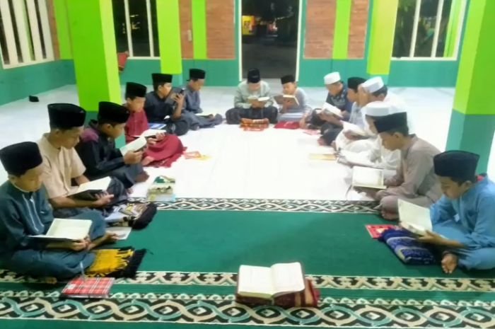 Berikut Lirik Lagu Mars Hari Santri Nasional yang Biasa Dilantunkan pada 22 Oktober