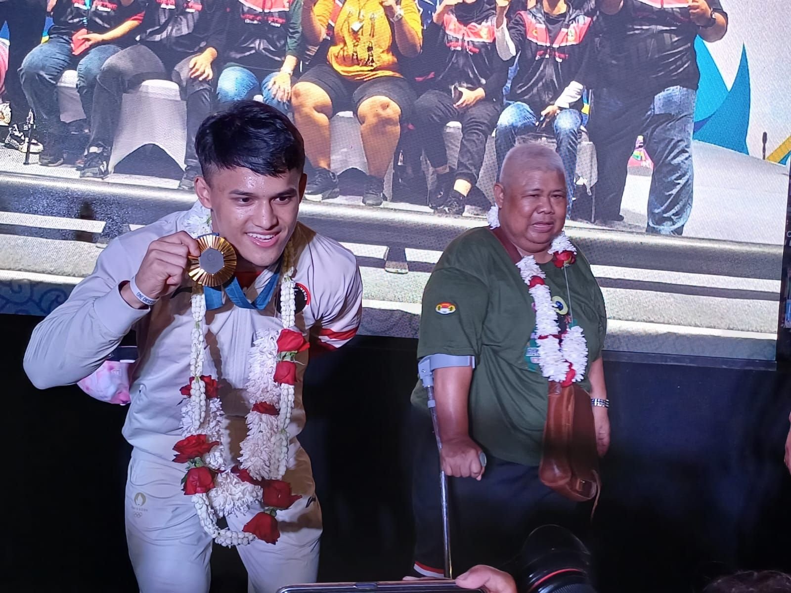 Selamat Jalan Sang Maestro Angkat Besi Indonesia Mohamad Yasin Pencetak Atlet Berprestasi di Banten 2 Selamat Jalan Sang Maestro Angkat Besi Indonesia Mohamad Yasin Pencetak Atlet Berprestasi di Banten
