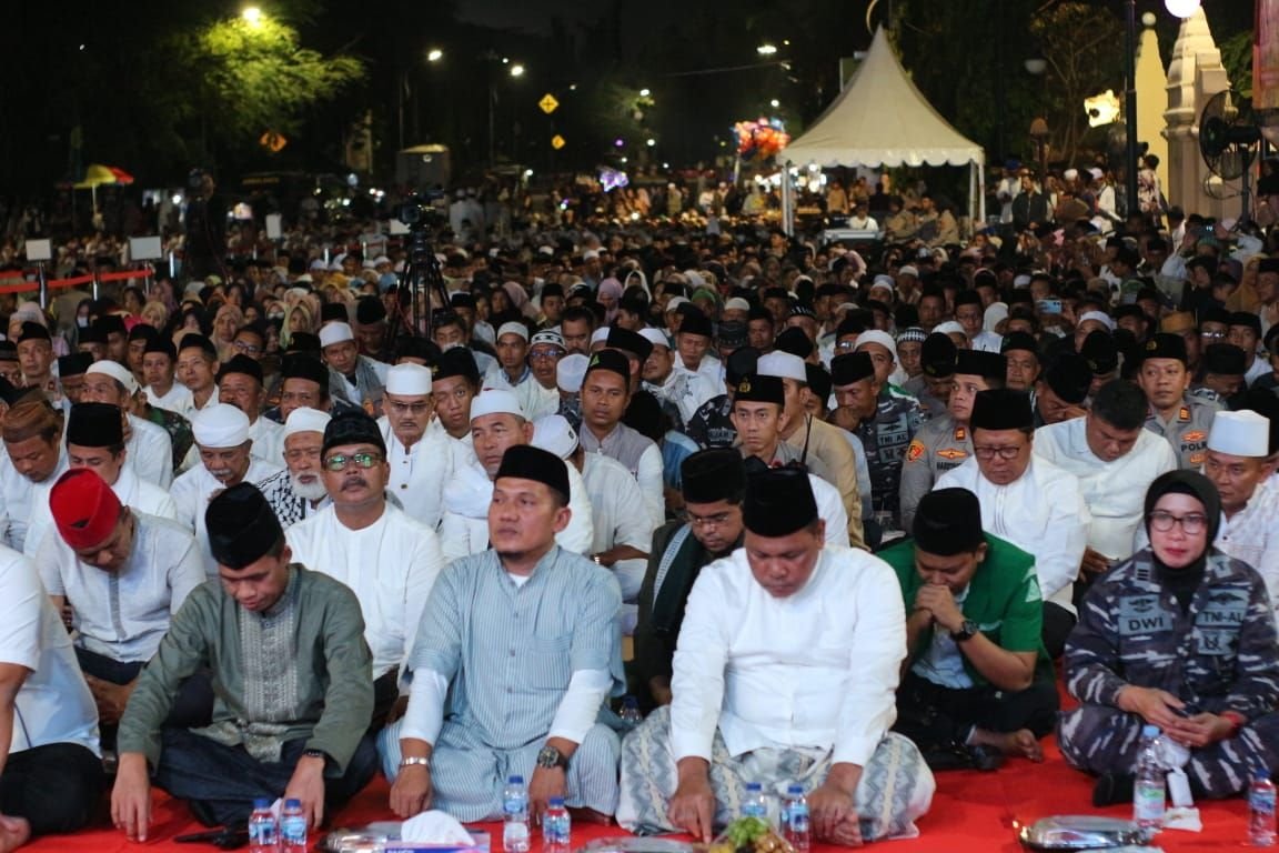 Gelar Istigosah Hari Santri Nasional, Begini Pesan Kapolres Cilegon 5 Gelar Istigosah Hari Santri Nasional, Begini Pesan Kapolres Cilegon