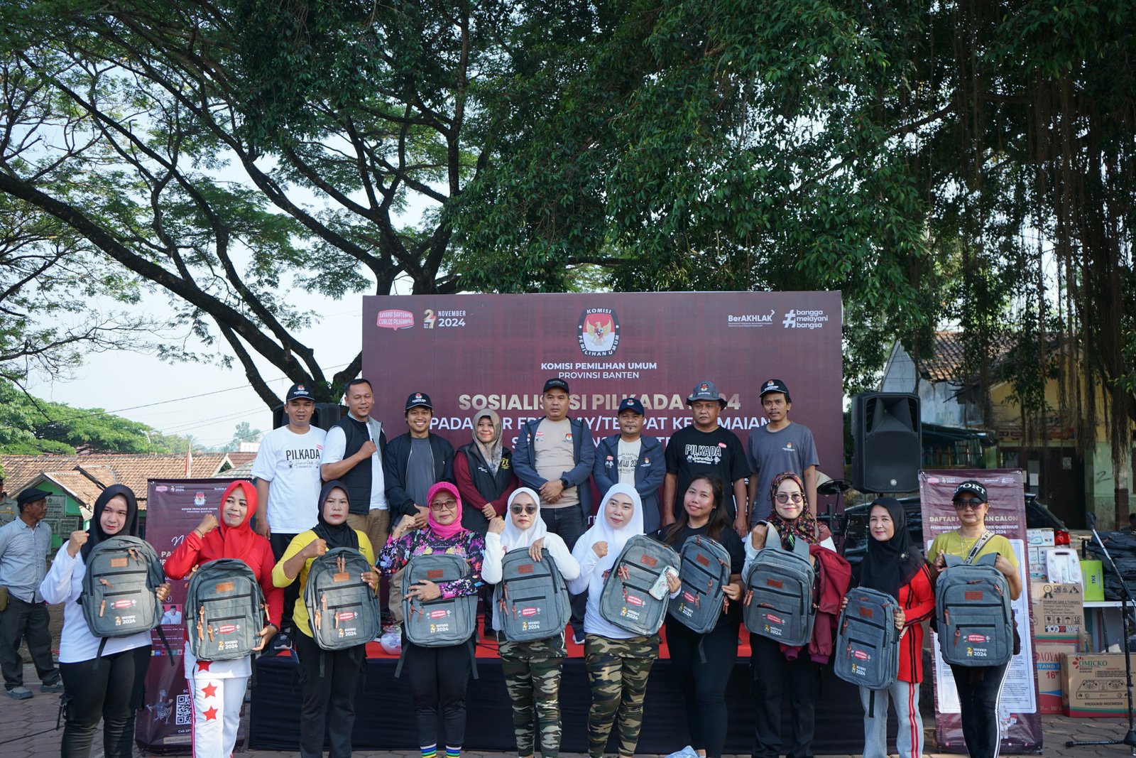 KPU Banten Ajak Warga Datang ke TPS pada 27 November 2024 1 KPU Banten Ajak Warga Datang ke TPS pada 27 November 2024