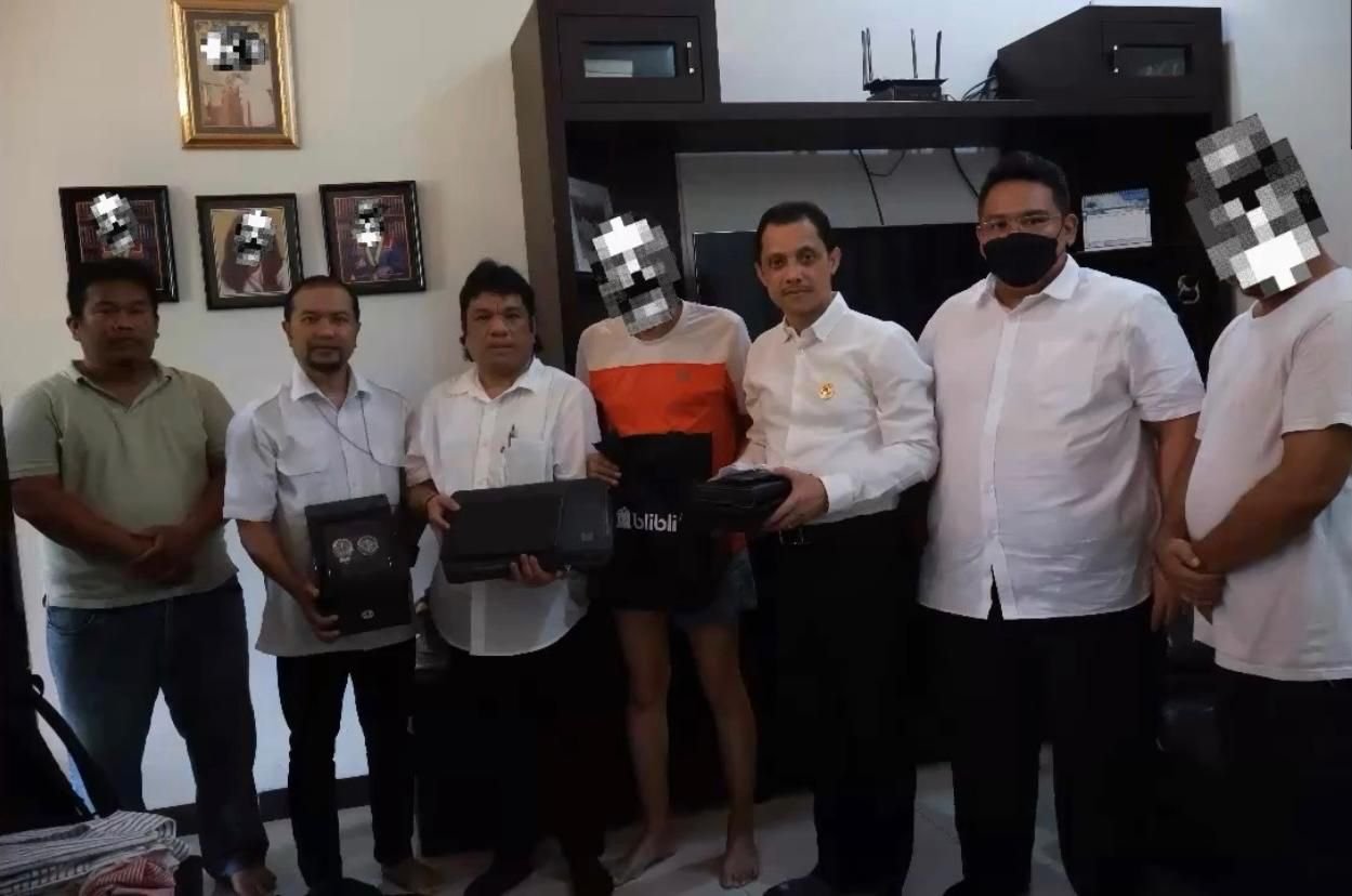 Tim Penyidik Kanwil DJP Banten Sita Dokumen Tindak Pidana Perpajakan di Bekasi 5 Tim Penyidik Kanwil DJP Banten Sita Dokumen Tindak Pidana Perpajakan di Bekasi