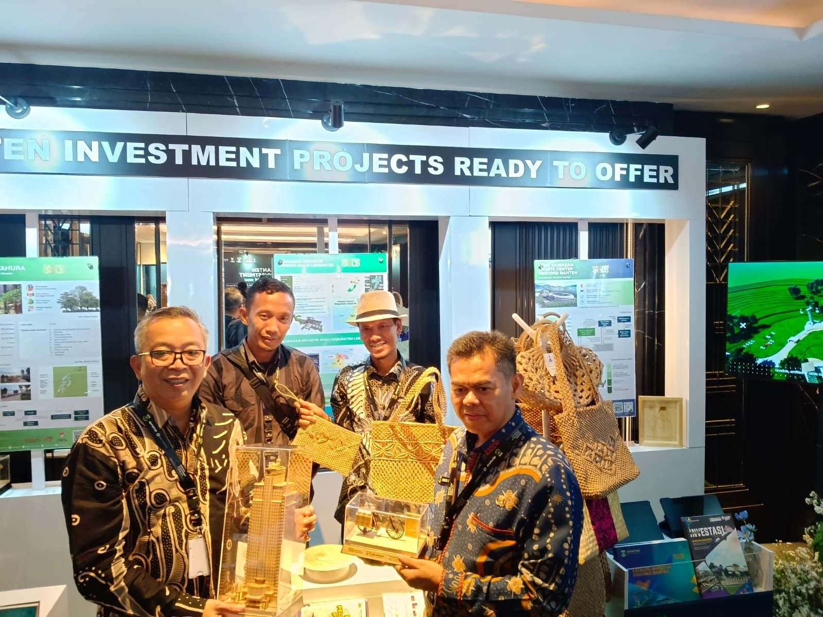 Indah Kiat Sukses Kembangkan UMKM Lokal Hingga Bisa Ekspor 2 Indah Kiat Sukses Kembangkan UMKM Lokal Hingga Bisa Ekspor